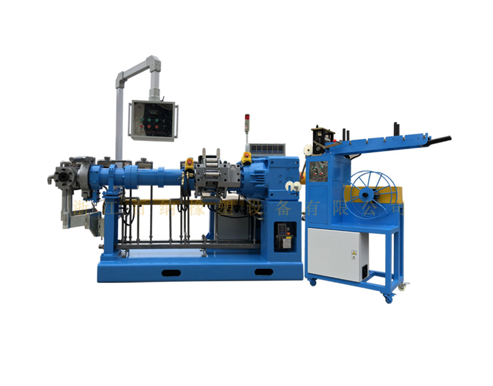 90 mm siliconen extrudeermachine